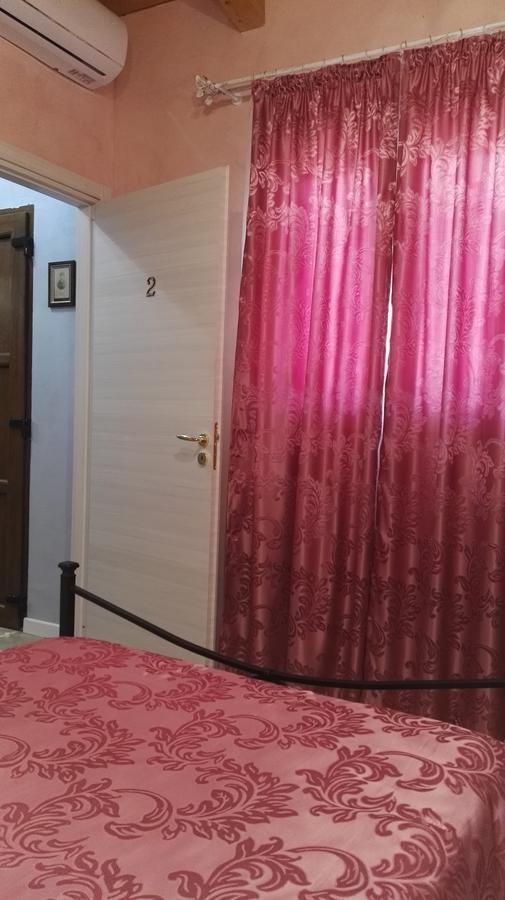 Вилла Tenuta Le Pantanelle Sezze Экстерьер фото